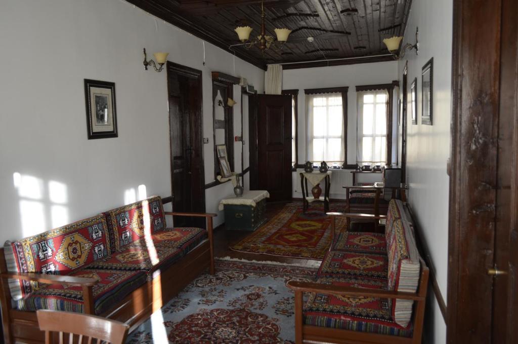 Haci Abdullahlar Konagi Hotell Mudurnu Exteriör bild