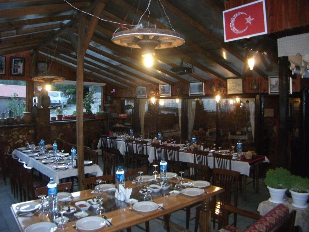 Haci Abdullahlar Konagi Hotell Mudurnu Exteriör bild